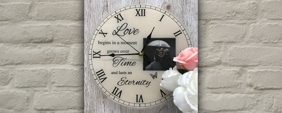 personalised love clock