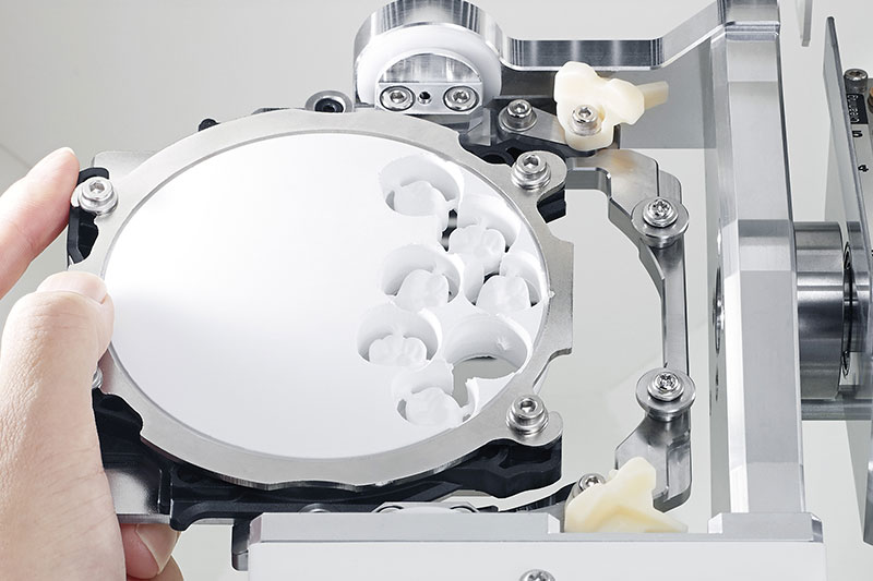 Clamp on System DWX-52D Dental Milling Machines