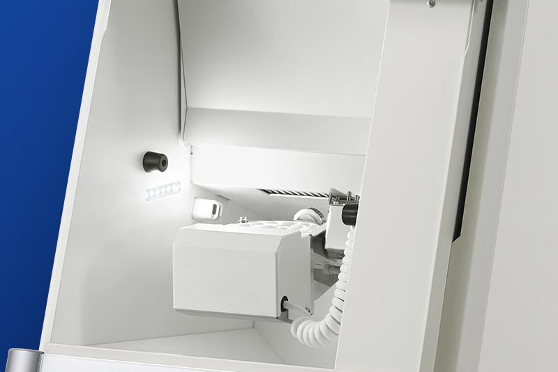 DWX-52D Inside Close-up
