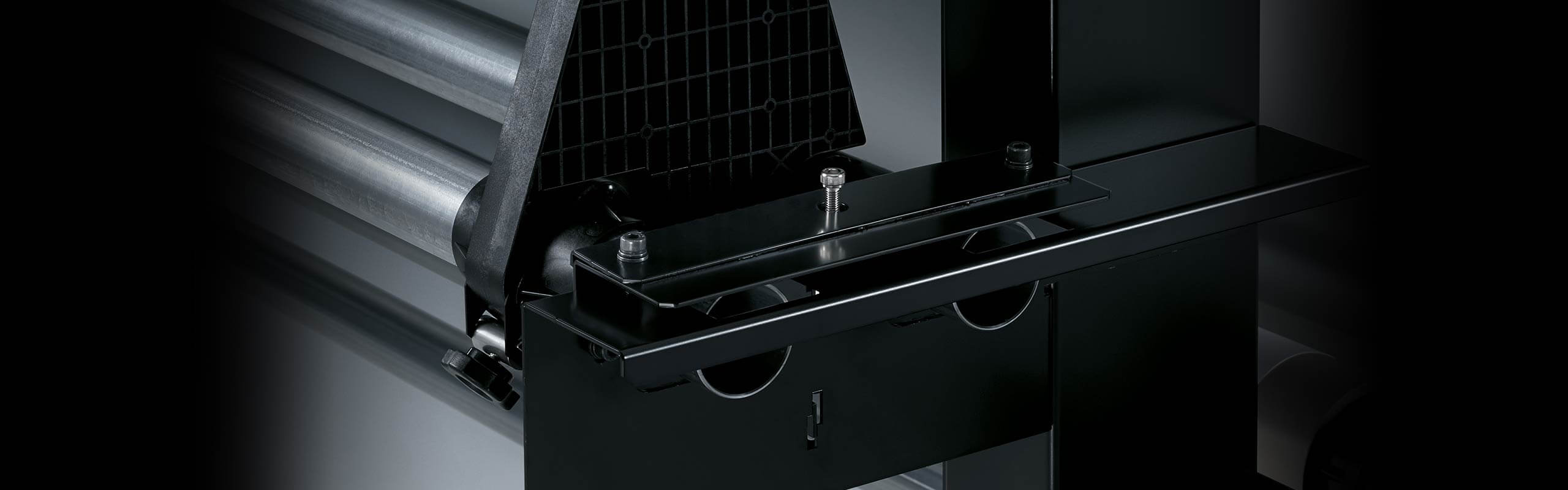 Feed adjuster